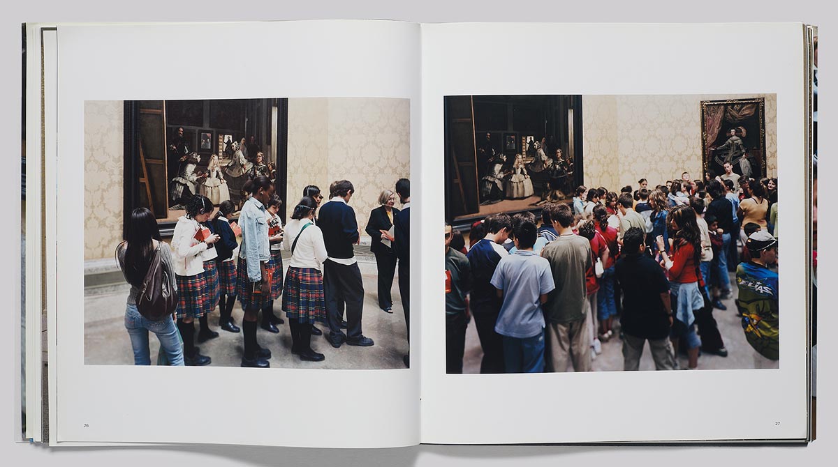 Book spread featuring photos of children in the Museo del Prado looking at Velázquez's painting "Las Meninas"