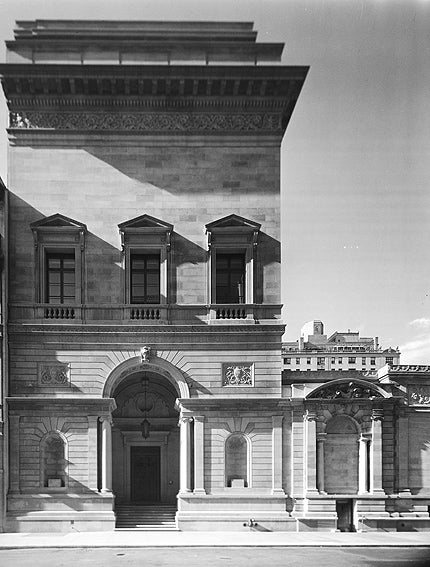 archival photo of exterior of the Frick Art Reference Library