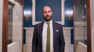 video still of Xavier Salomon in galleries