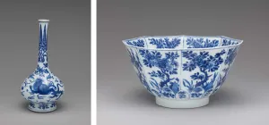 Two blue-and-white Chinese porcelain objects